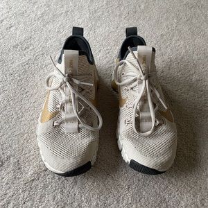 Nike Free Metcon 3 Light Orewood Brown Size 8